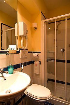 Bed & Breakfast San Peter 2*