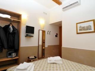 Bed & Breakfast San Peter 2*